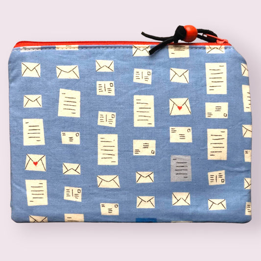 Love letters zippered pouch