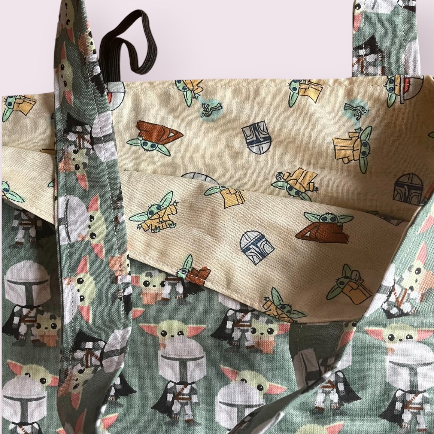 I would like to see the baby reusable/ reversible tote