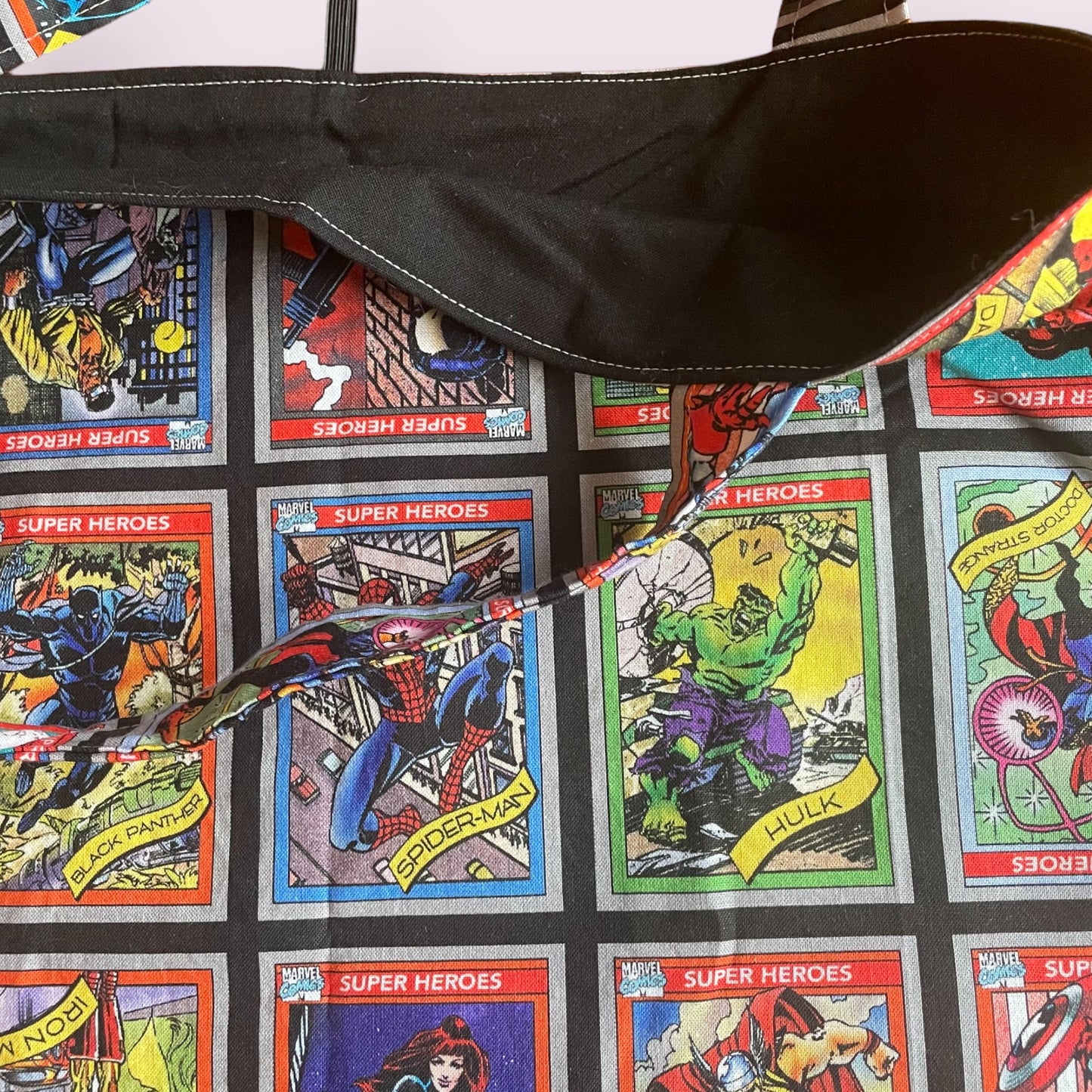 Trading card Marvel reusable/reversible tote